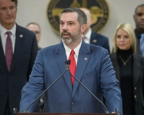 Federal Attorney Tasked with Probing President's Critics Resigns Following Demands from Administration